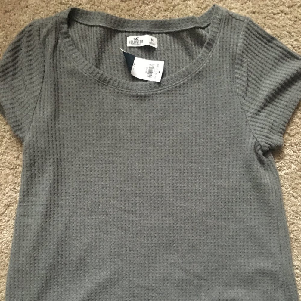 New Hollister Gray Waffle tee